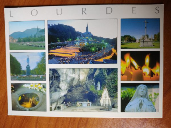 Postcard Lourdes 8 pictures