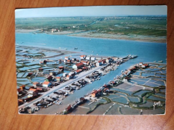 Postcard Cabanes