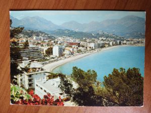 Postcard Roguebrune